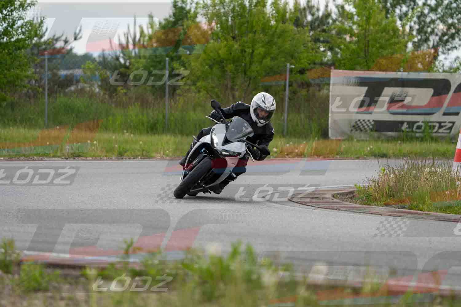 160526trackday (46 of 152).jpg
