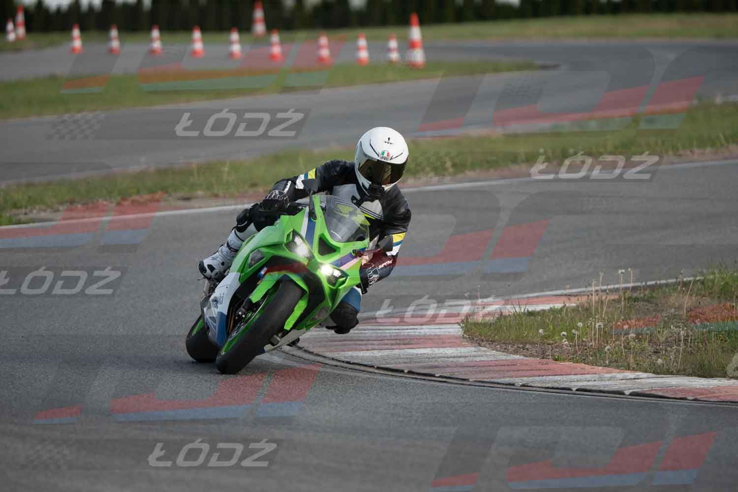 040526trackday-136.jpg