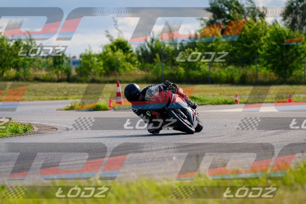 25.06.20 TM-2234.jpg