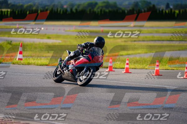 25.06.20 TM-5006.jpg