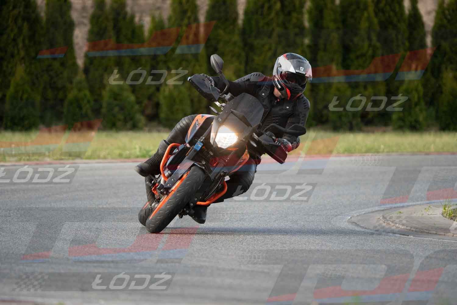 040526trackday-114.jpg