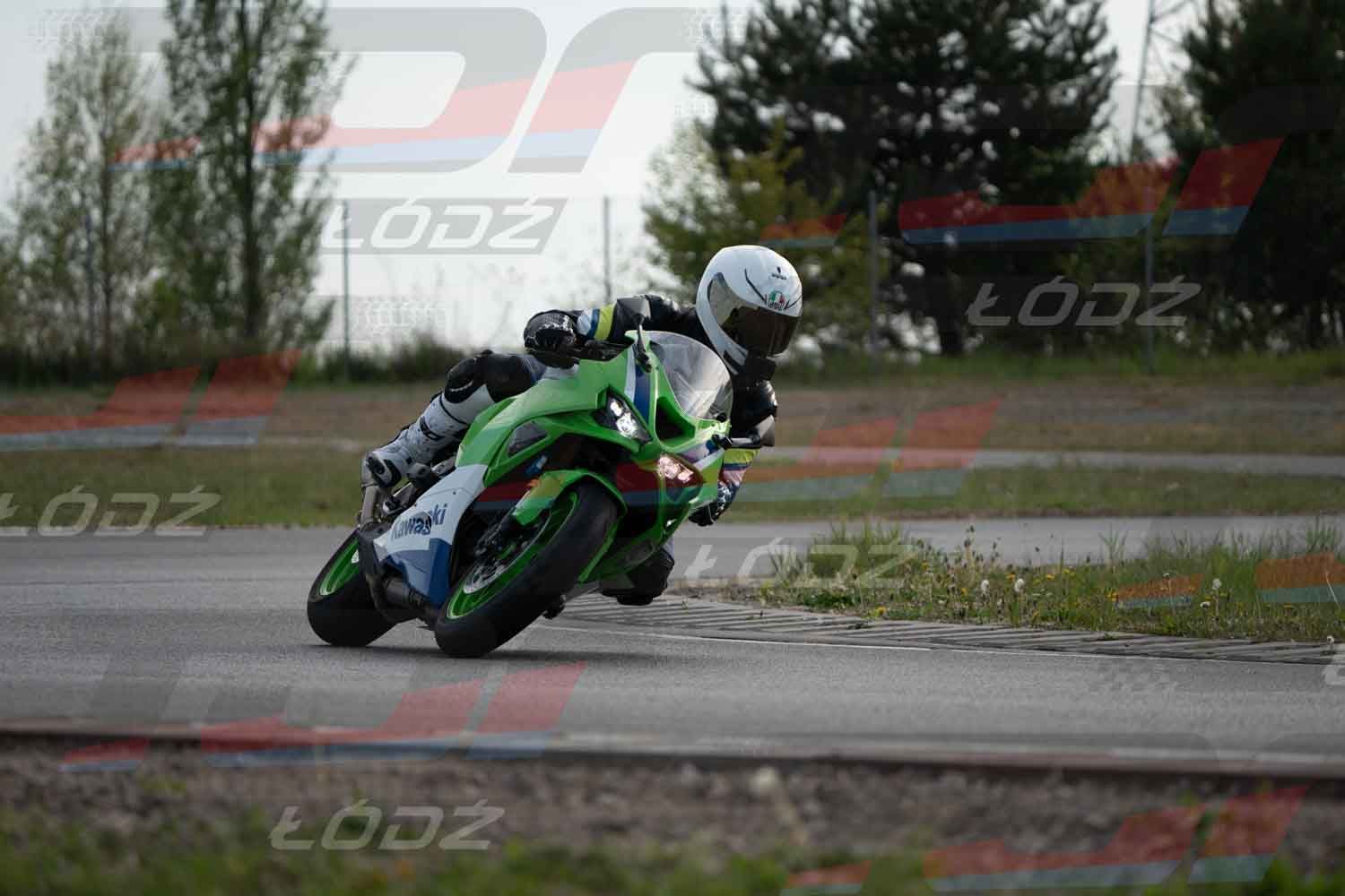 040526trackday-155.jpg