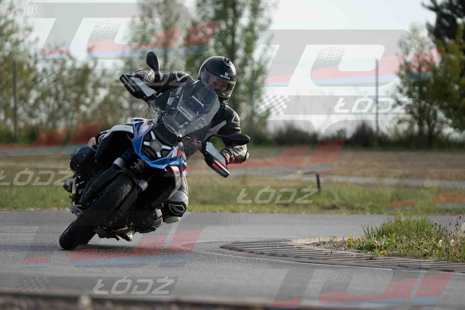 040526trackday-209.jpg