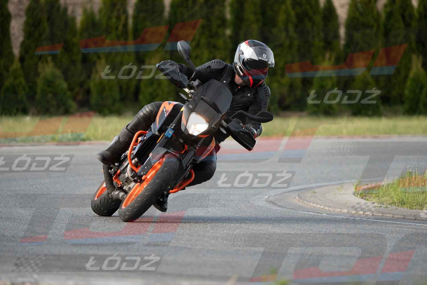 040526trackday-115.jpg