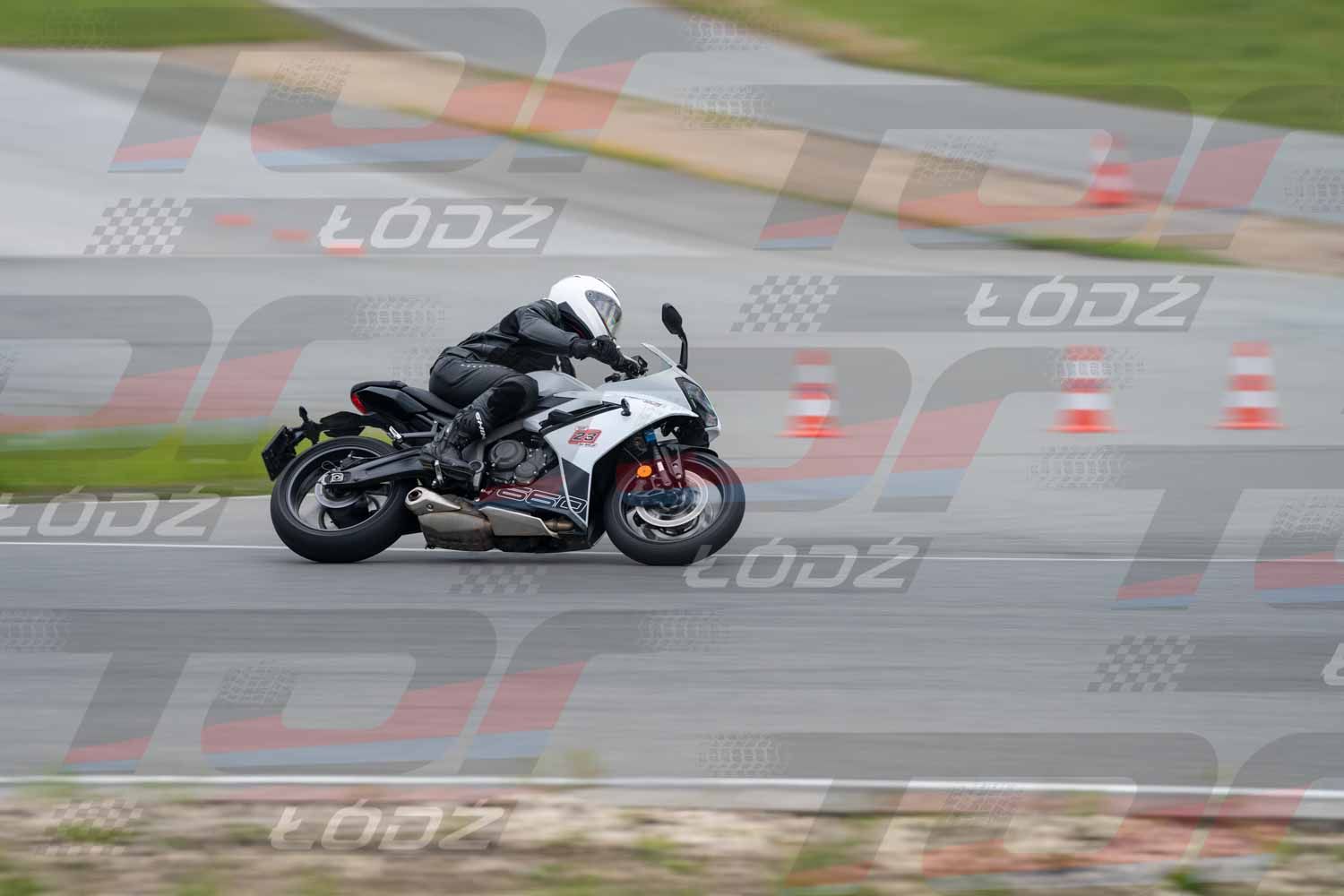 160526trackday (116 of 152).jpg