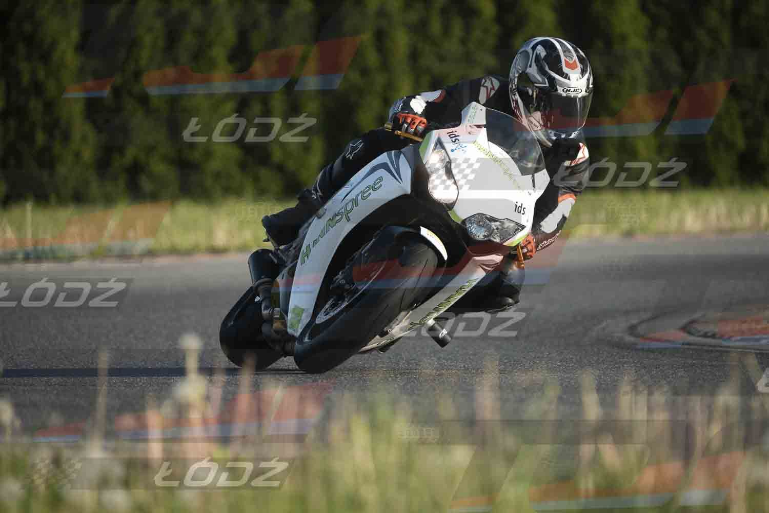010525TDmoto (92).jpg