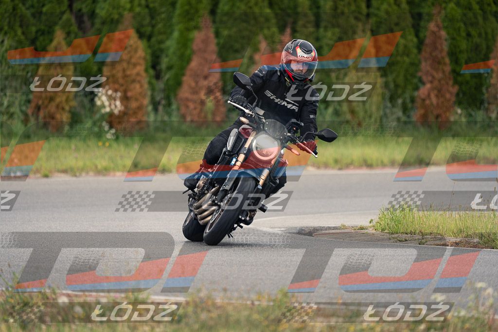 26.09.12 TM-3618.jpg