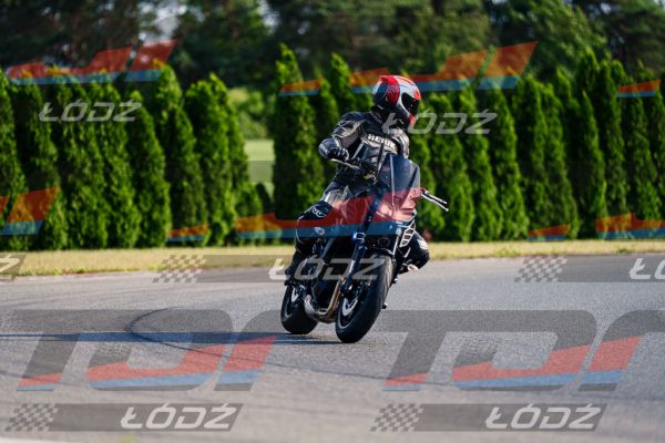 25.06.20 TM-2377.jpg