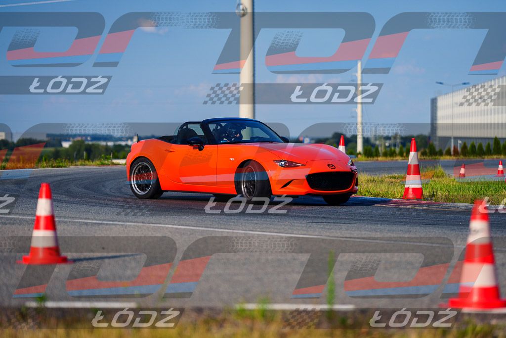 24.07.15 TA-9382.jpg