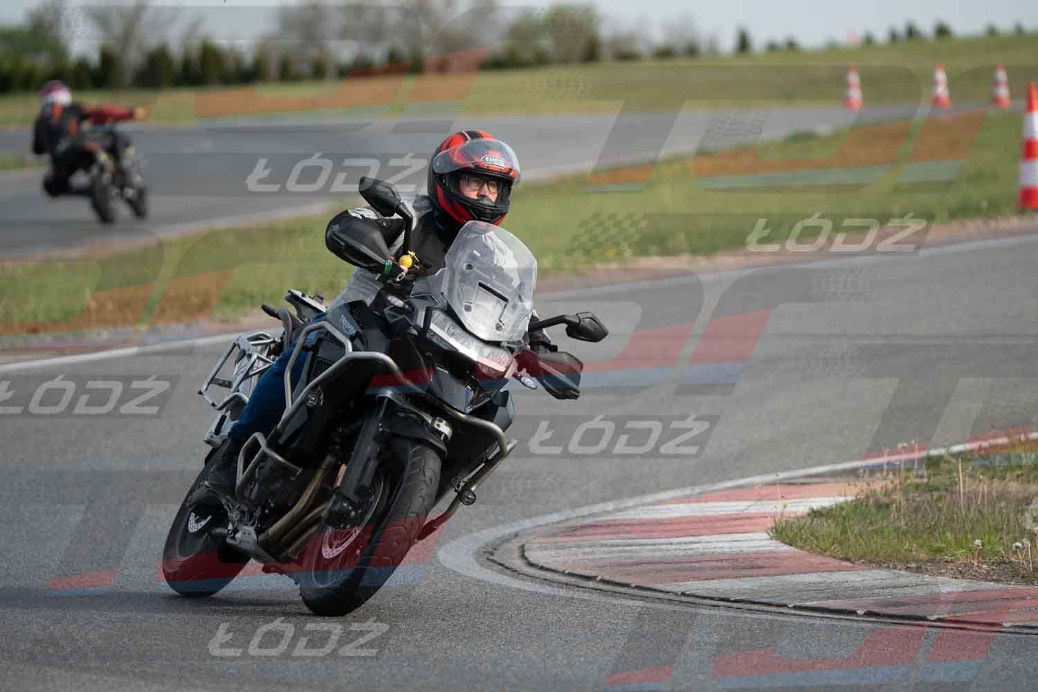 040526trackday-18.jpg