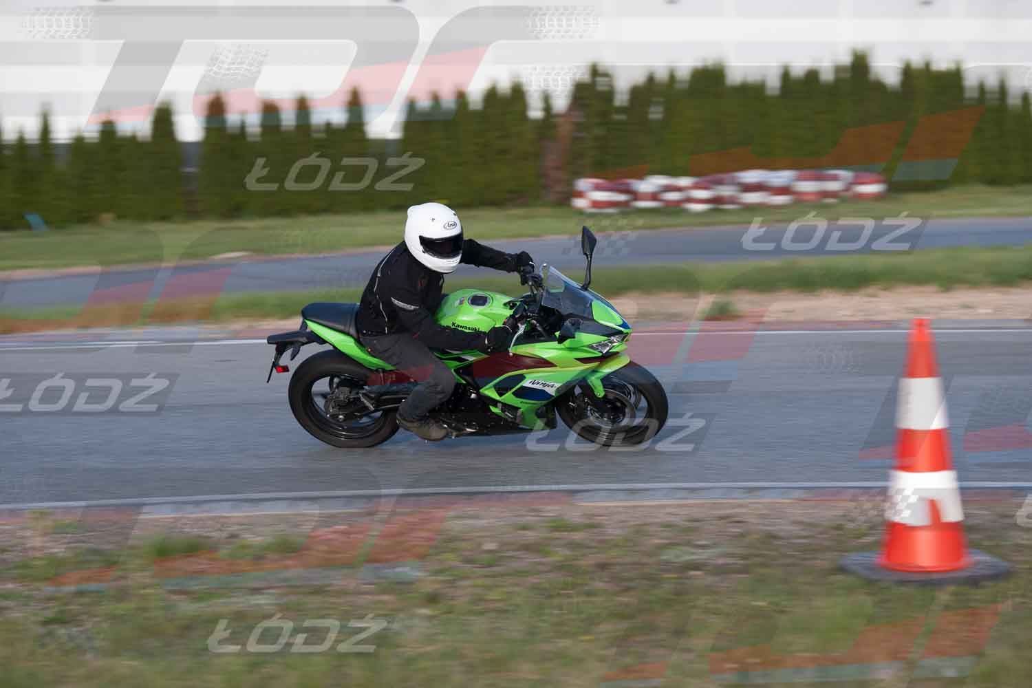 040526trackday-283.jpg