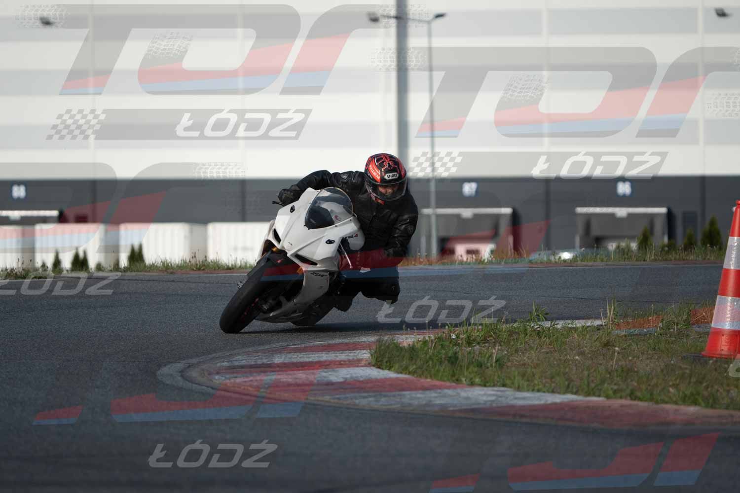 040526trackday-221.jpg