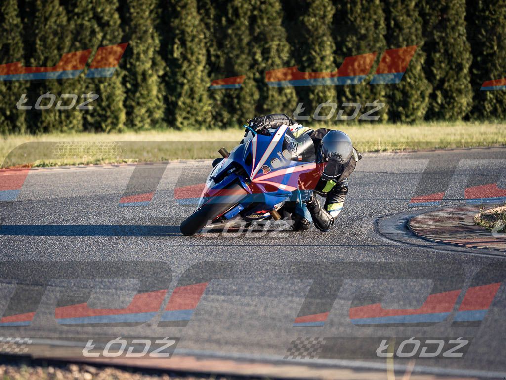 26.05.02 TM-2675.jpg