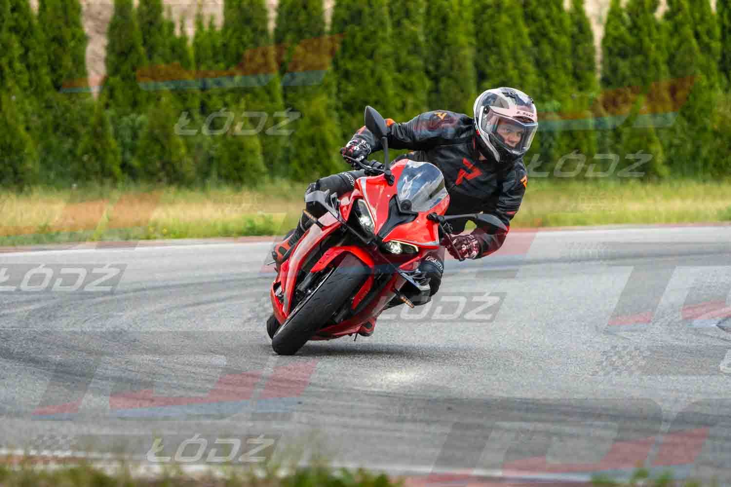 010626TDmoto-35.jpg