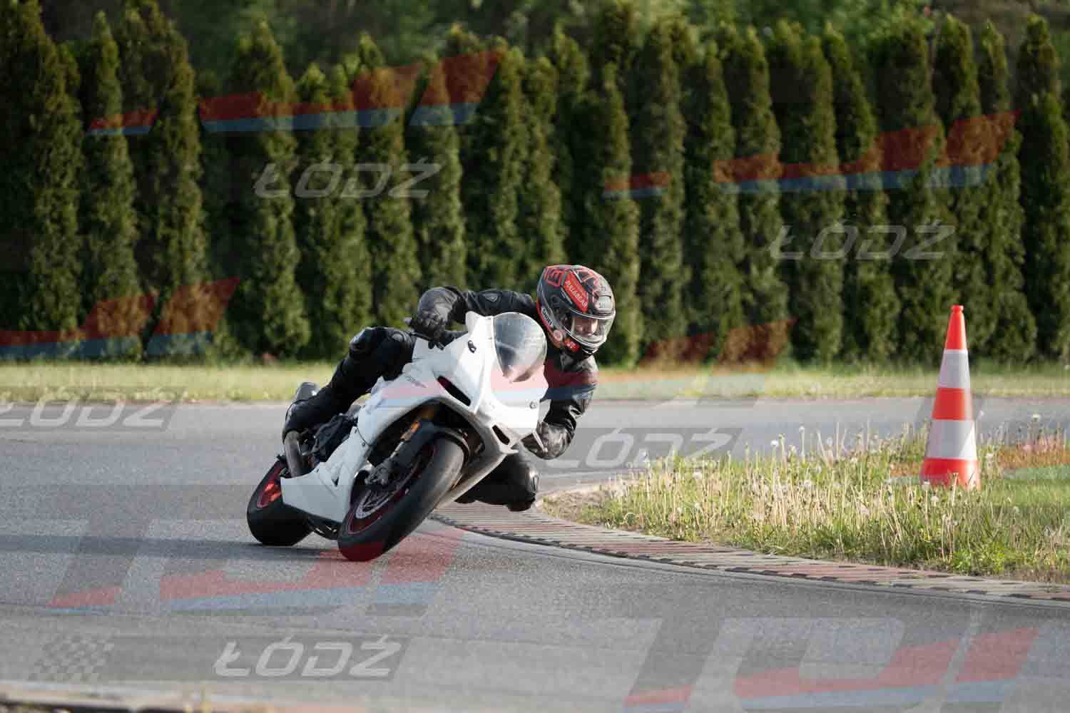 040526trackday-234.jpg
