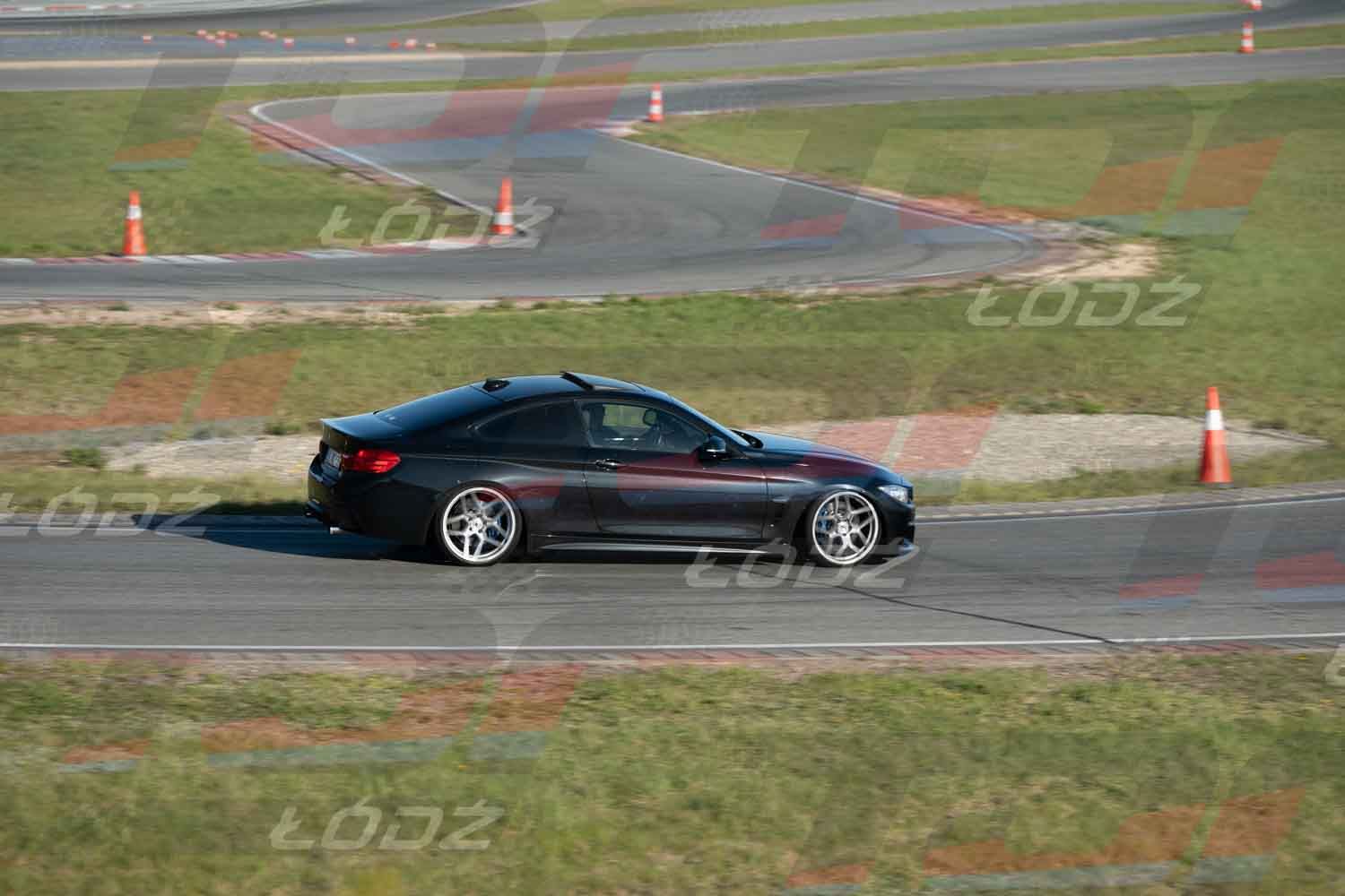 010526TDauto-156.jpg