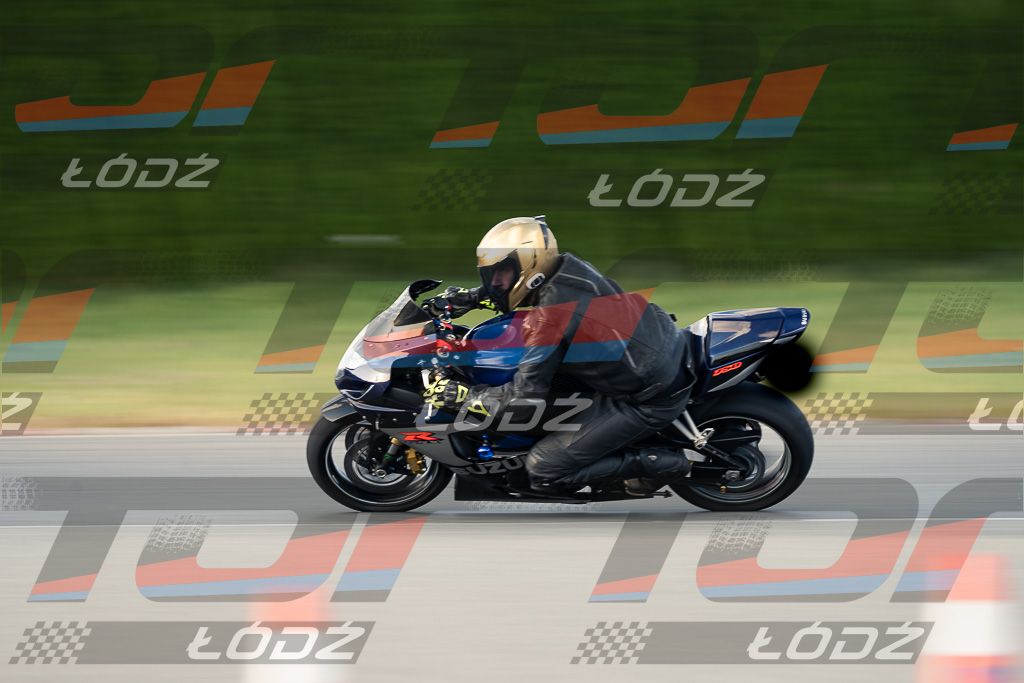26.09.06 TM-2445.jpg