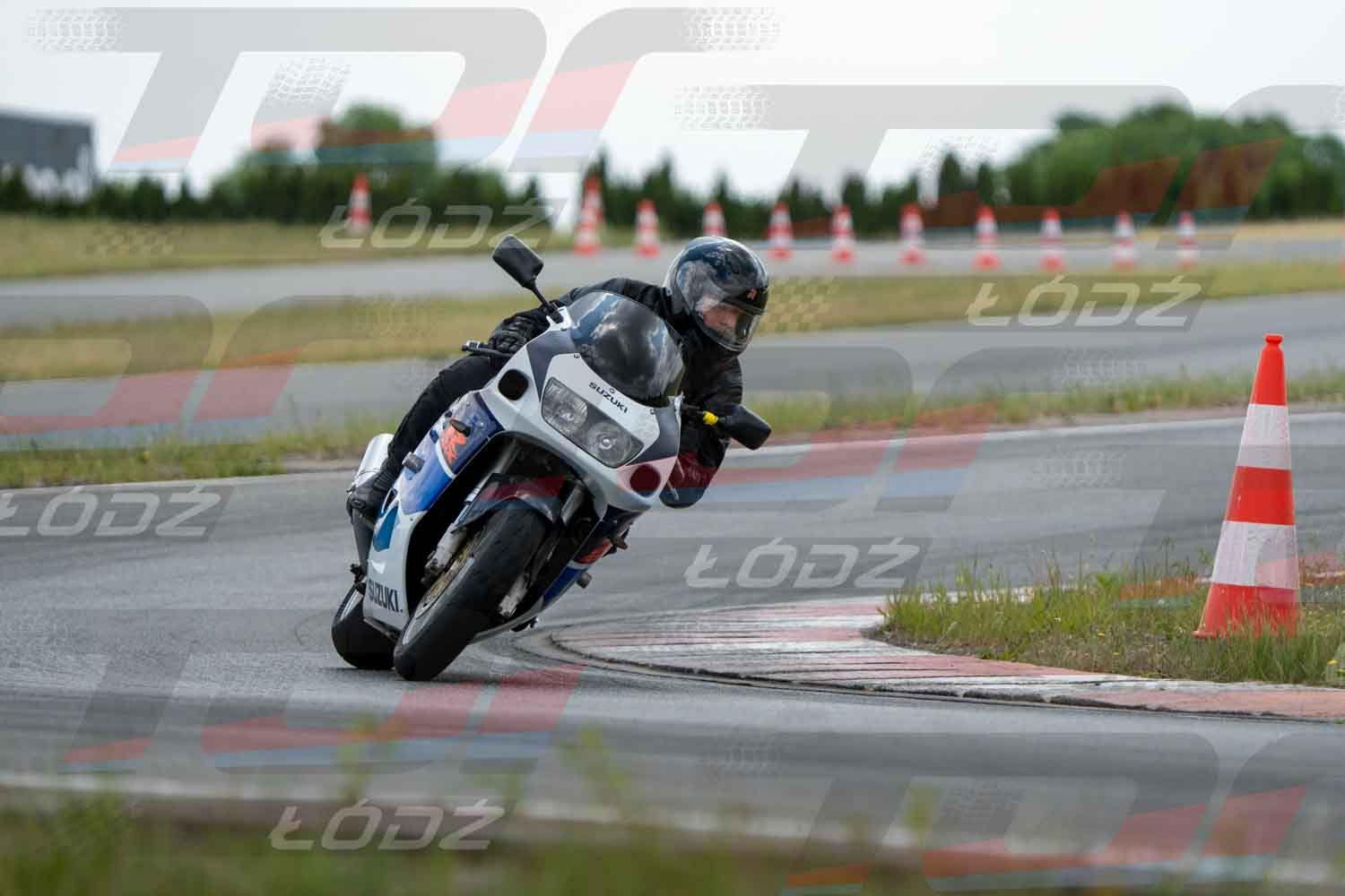 010626TDmoto-65.jpg