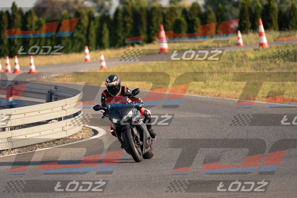 26.09.12 TM-4038.jpg