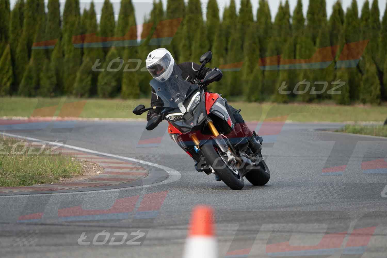 040526trackday-118.jpg