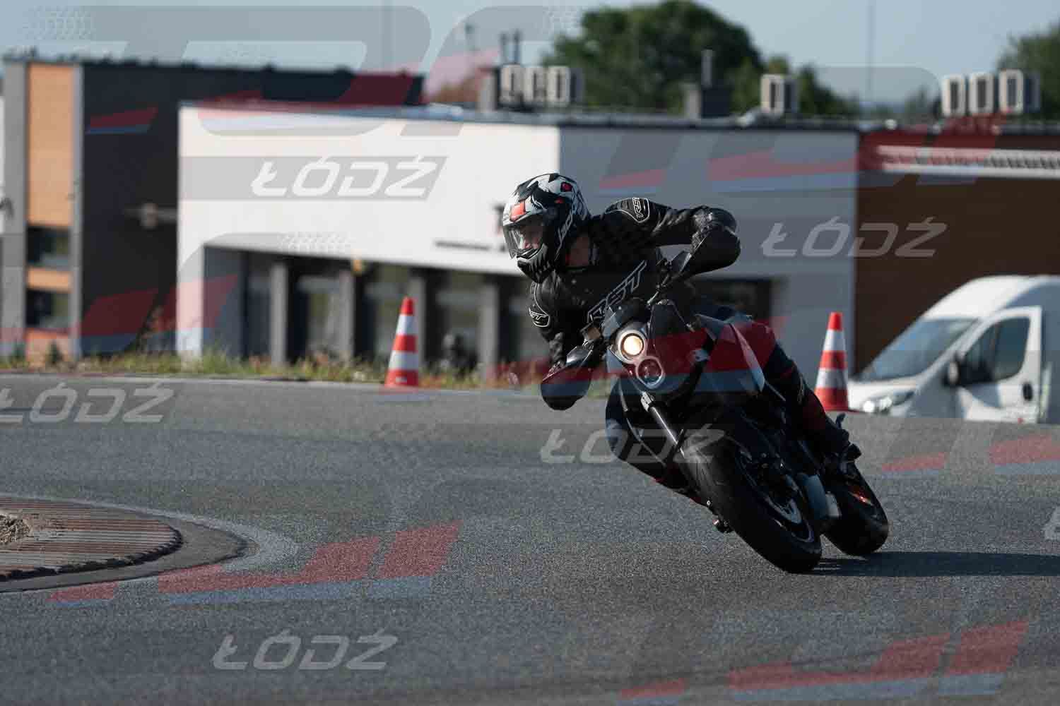 170626trackday (6 of 217).jpg