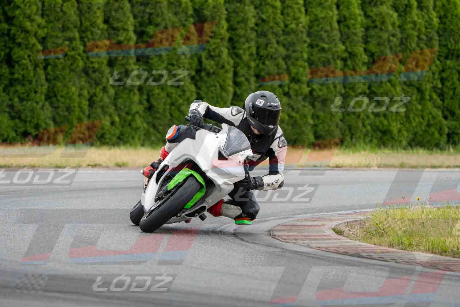 010626TDmoto-148.jpg