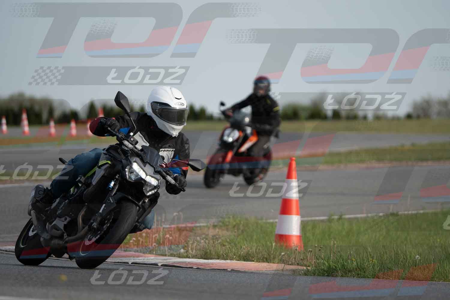 040526trackday-24.jpg