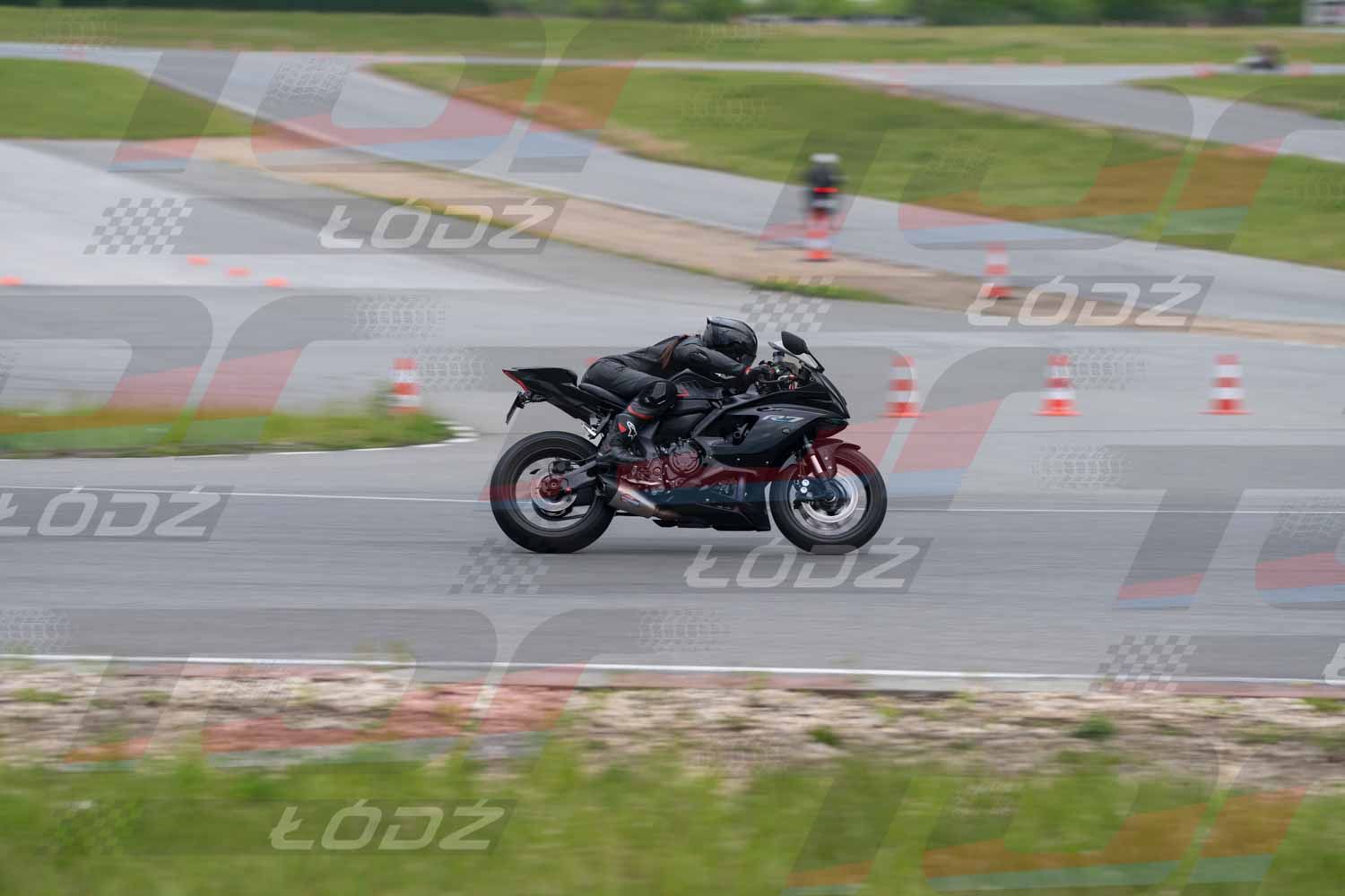 160526trackday (119 of 152).jpg