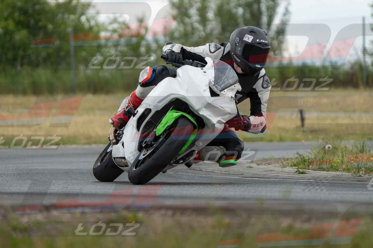 010626TDmoto-99.jpg