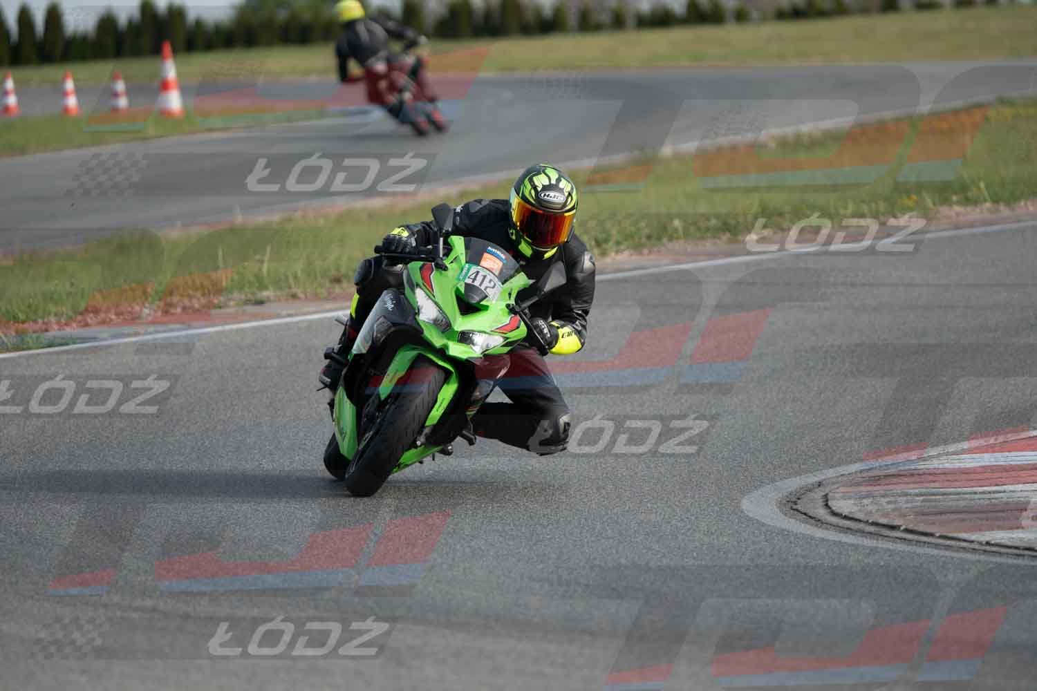 040526trackday-14.jpg
