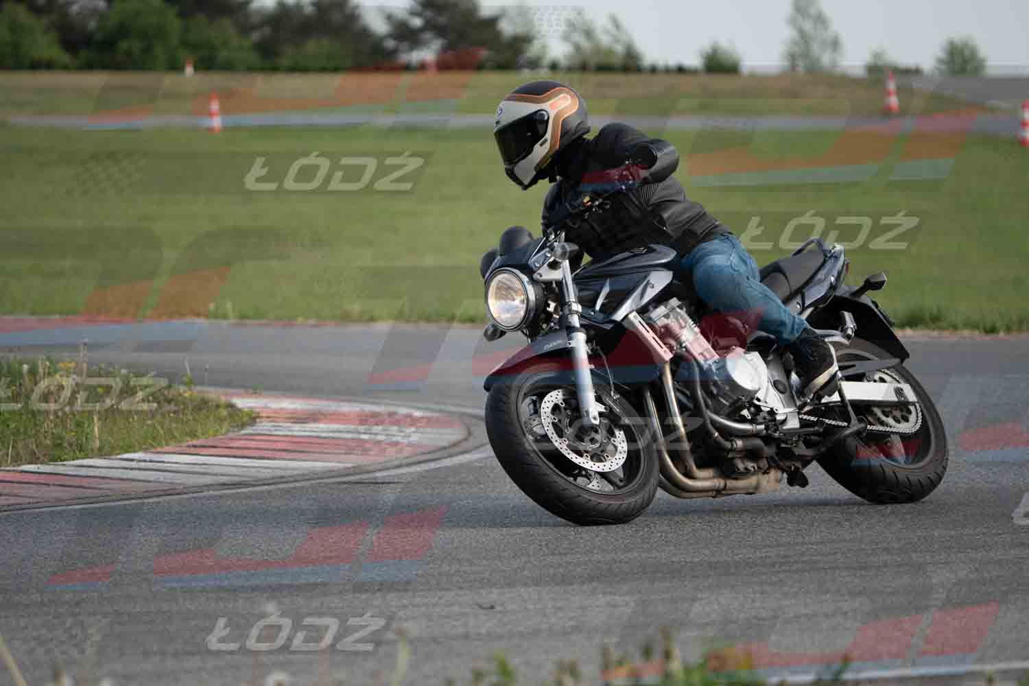 040526trackday-130.jpg