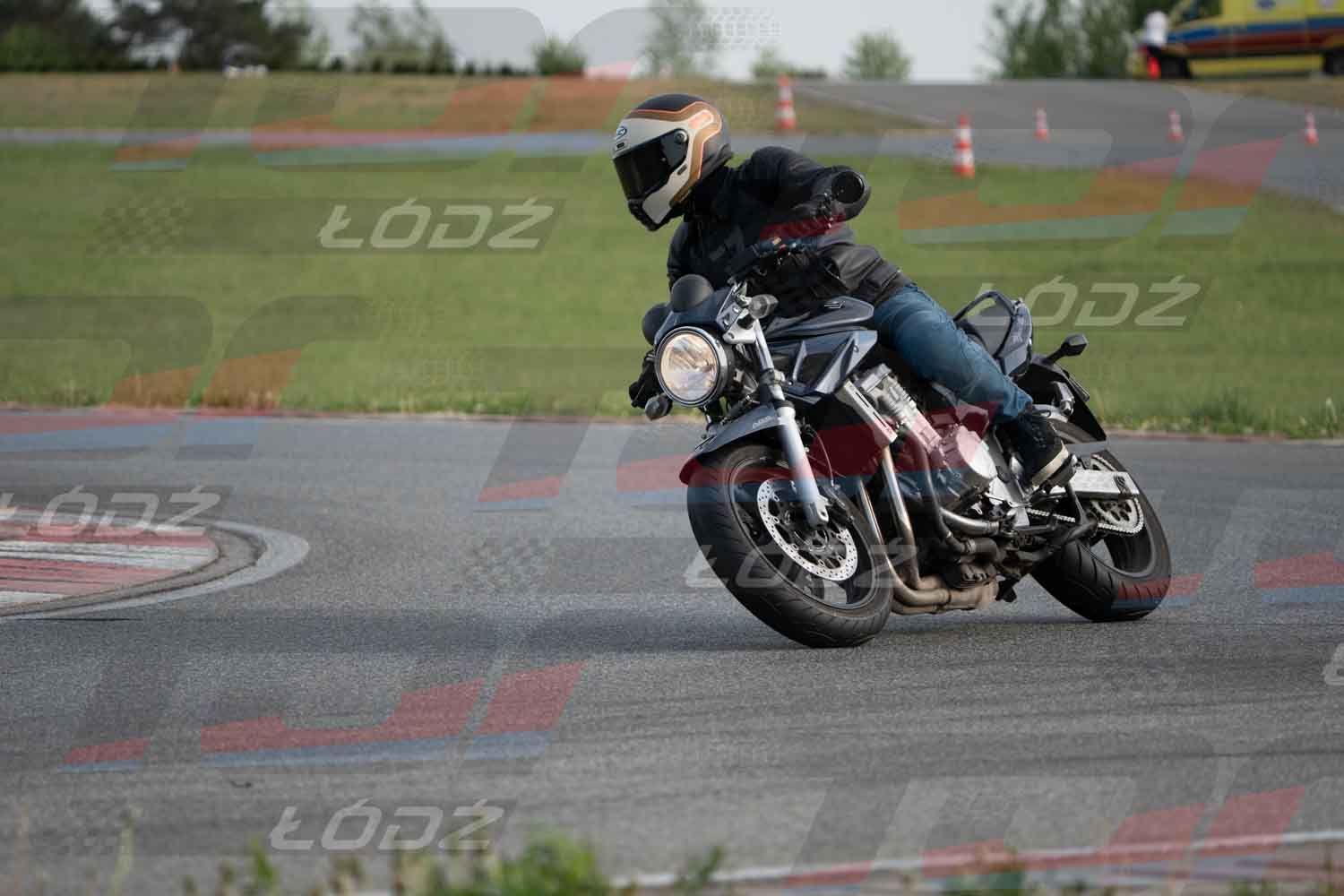 040526trackday-129.jpg