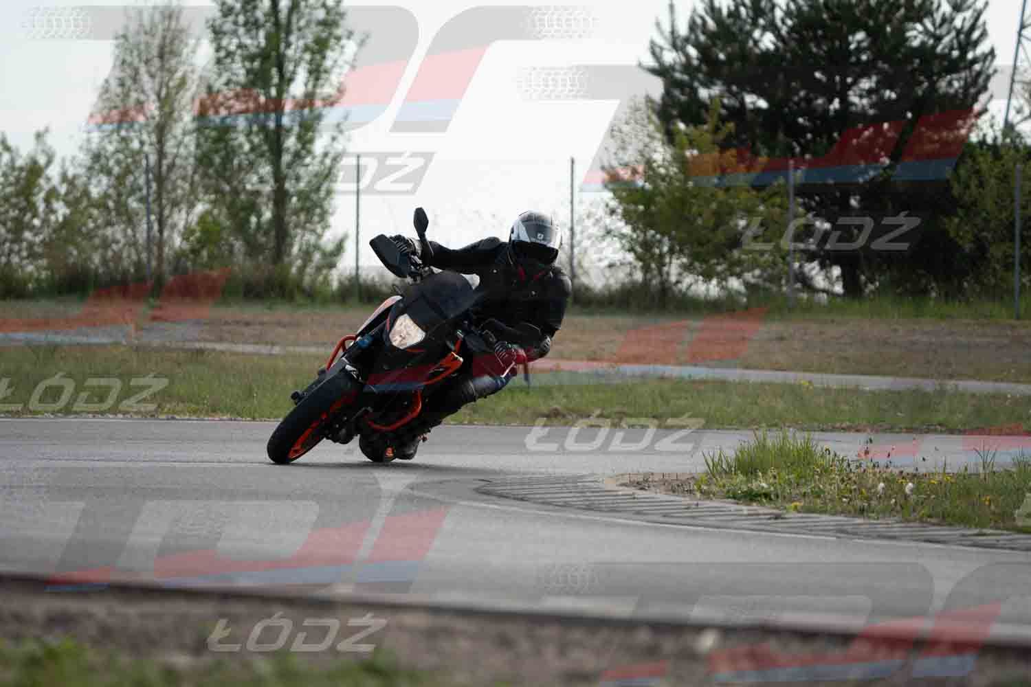 040526trackday-159.jpg