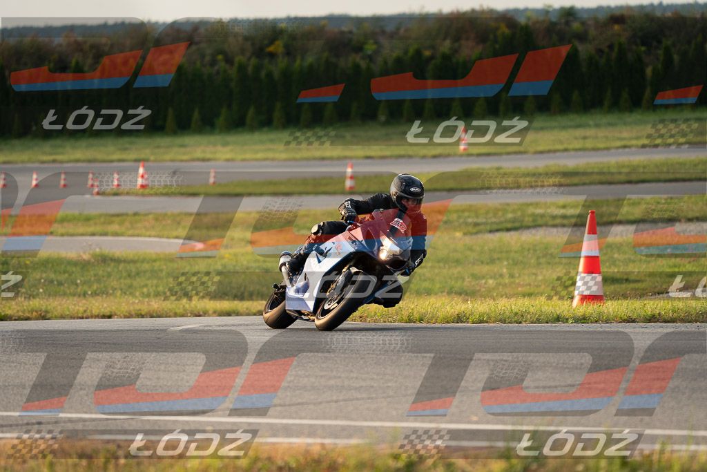 26.09.03 TM-0480.jpg