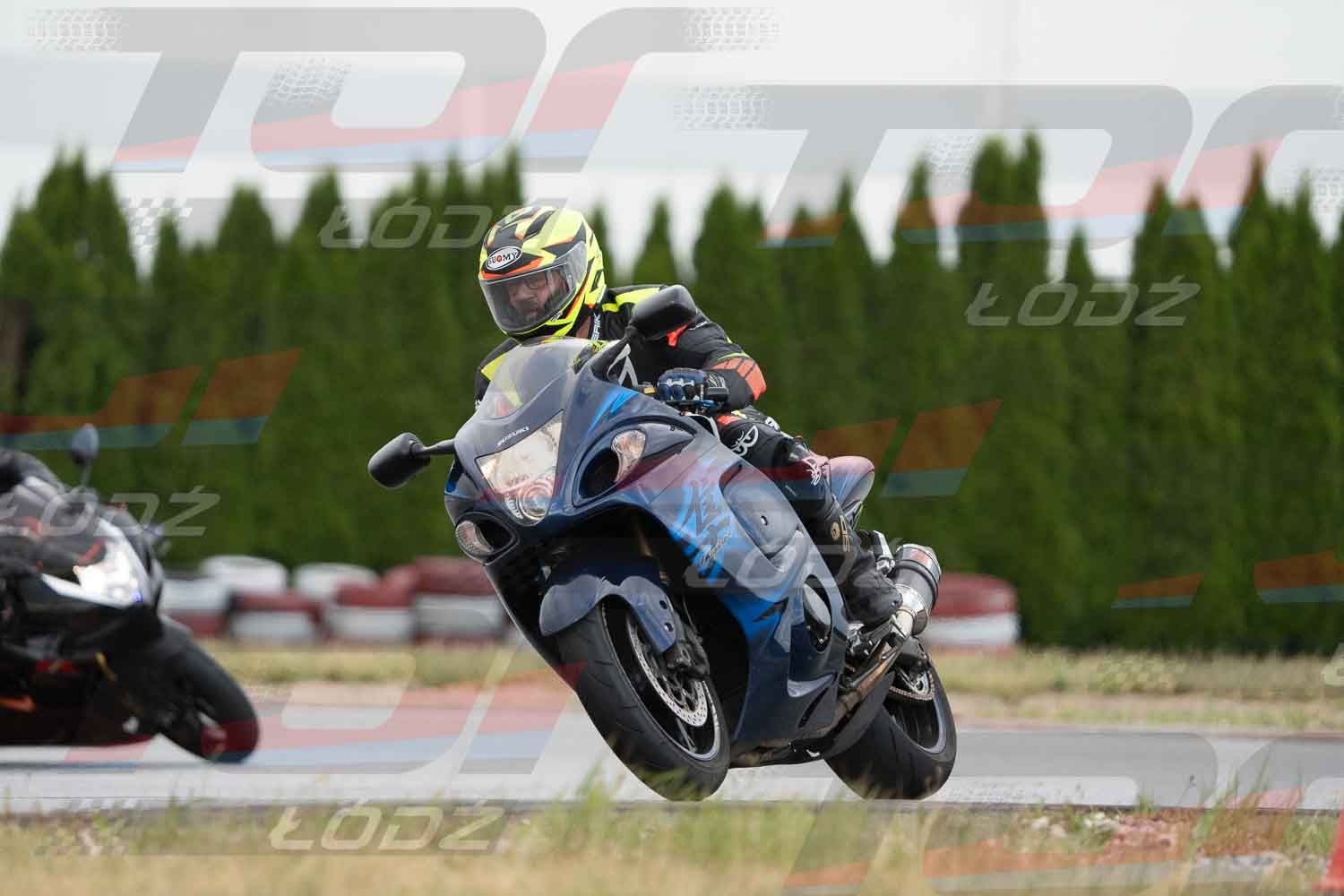 110726trackday (44 of 142).jpg