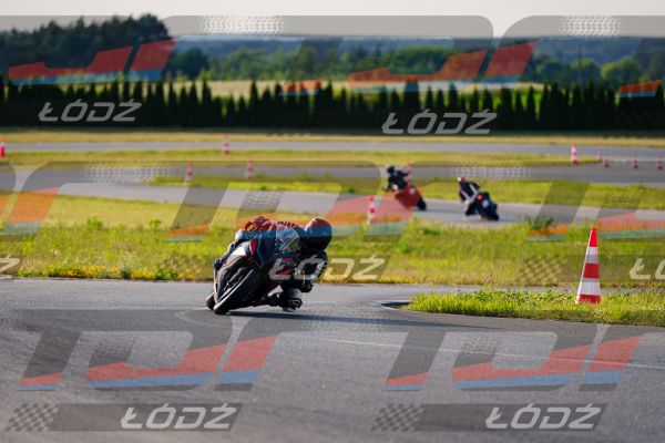 25.06.20 TM-5002.jpg