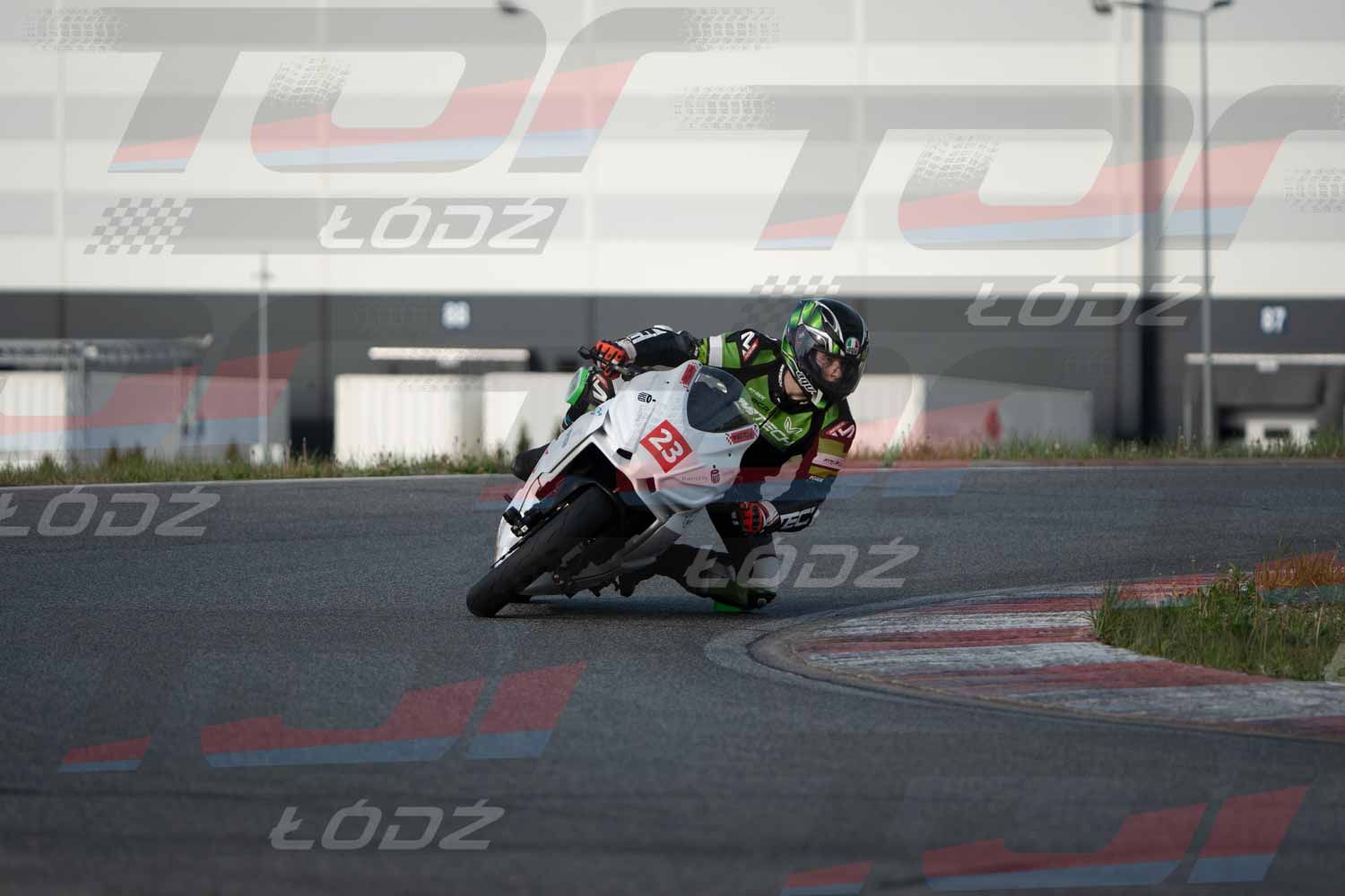 040526trackday-229.jpg