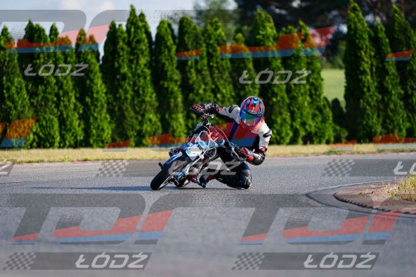 25.06.20 TM-2711.jpg