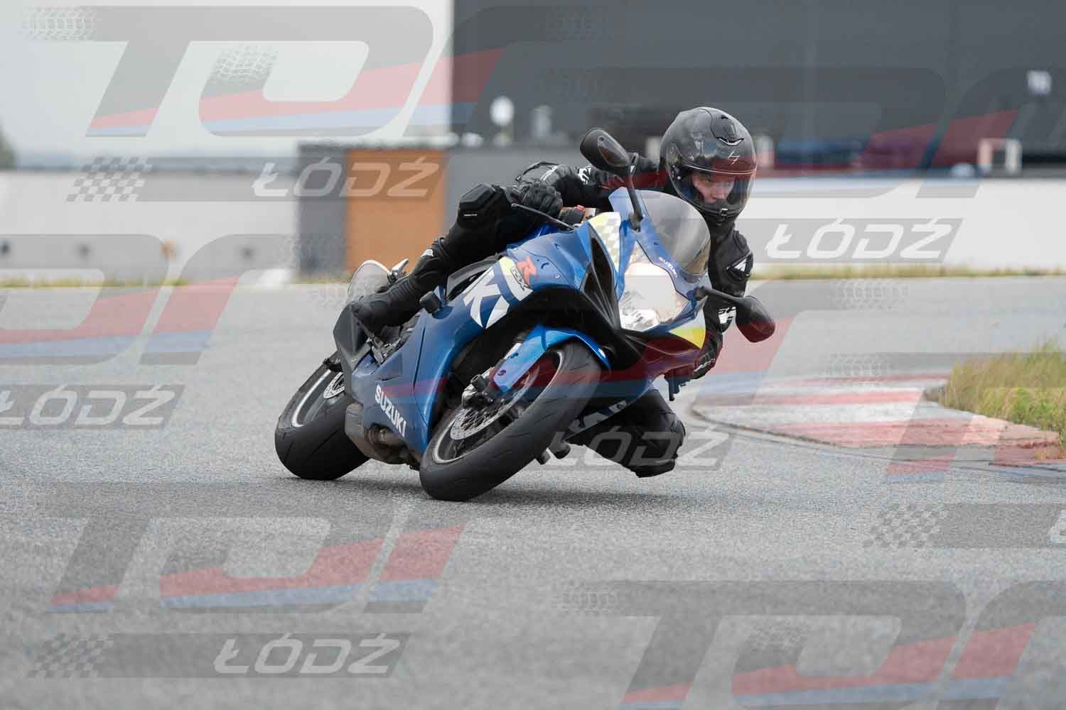 110726trackday (54 of 142).jpg
