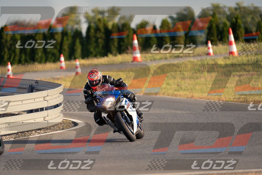 26.09.12 TM-4020.jpg