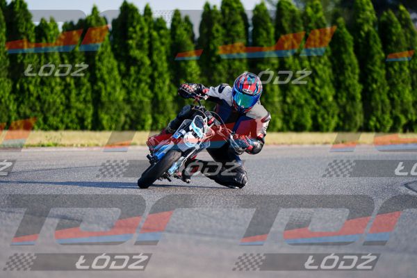 25.06.20 TM-2670.jpg
