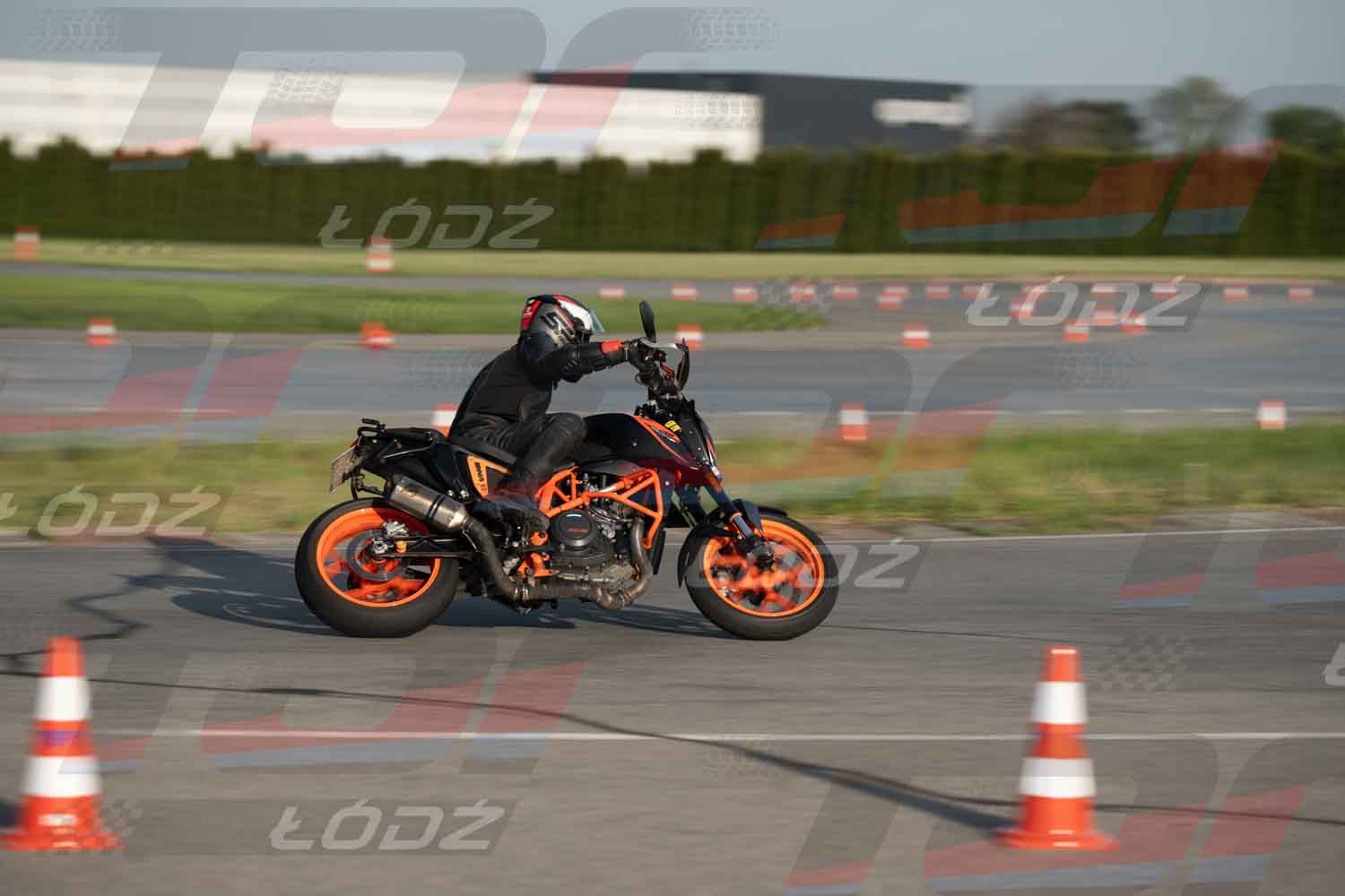 040526trackday-258.jpg