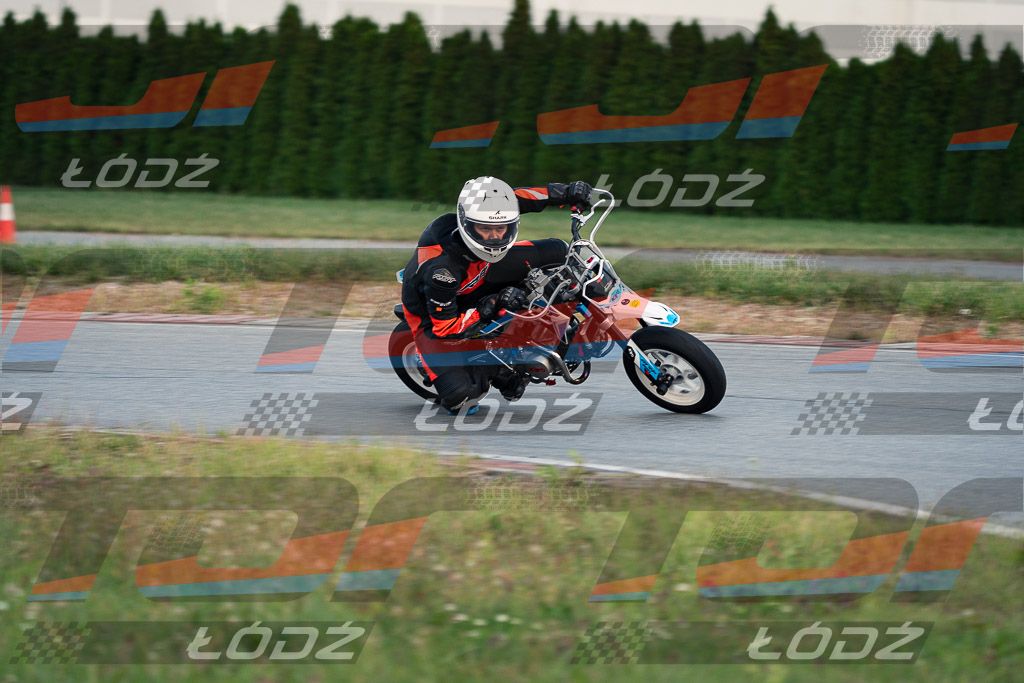 26.09.03 TM-1127.jpg