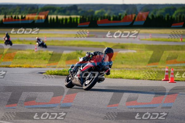 25.06.20 TM-5005.jpg