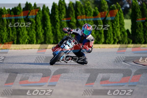 25.06.20 TM-2472.jpg