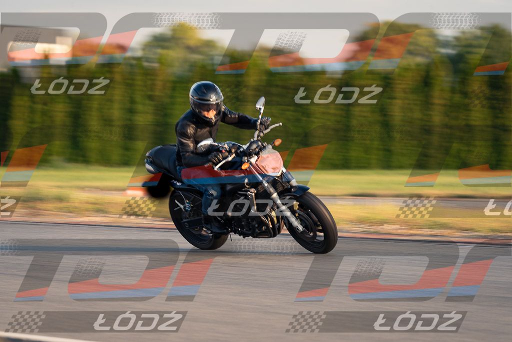 26.09.12 TM-4502.jpg