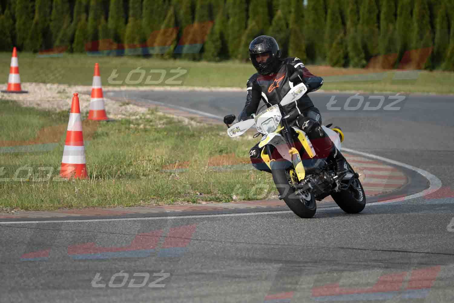 040526trackday-64.jpg