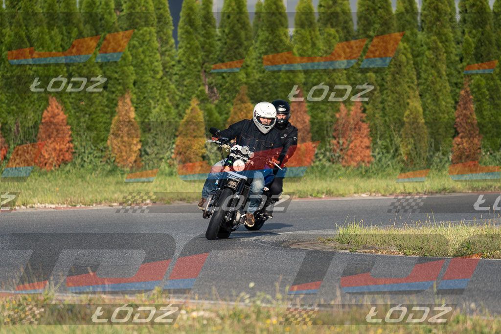 26.09.06 TM-1432.jpg
