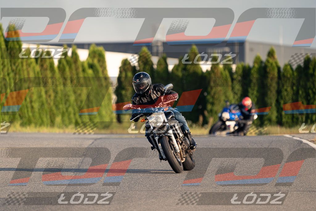 26.09.12 TM-4050.jpg