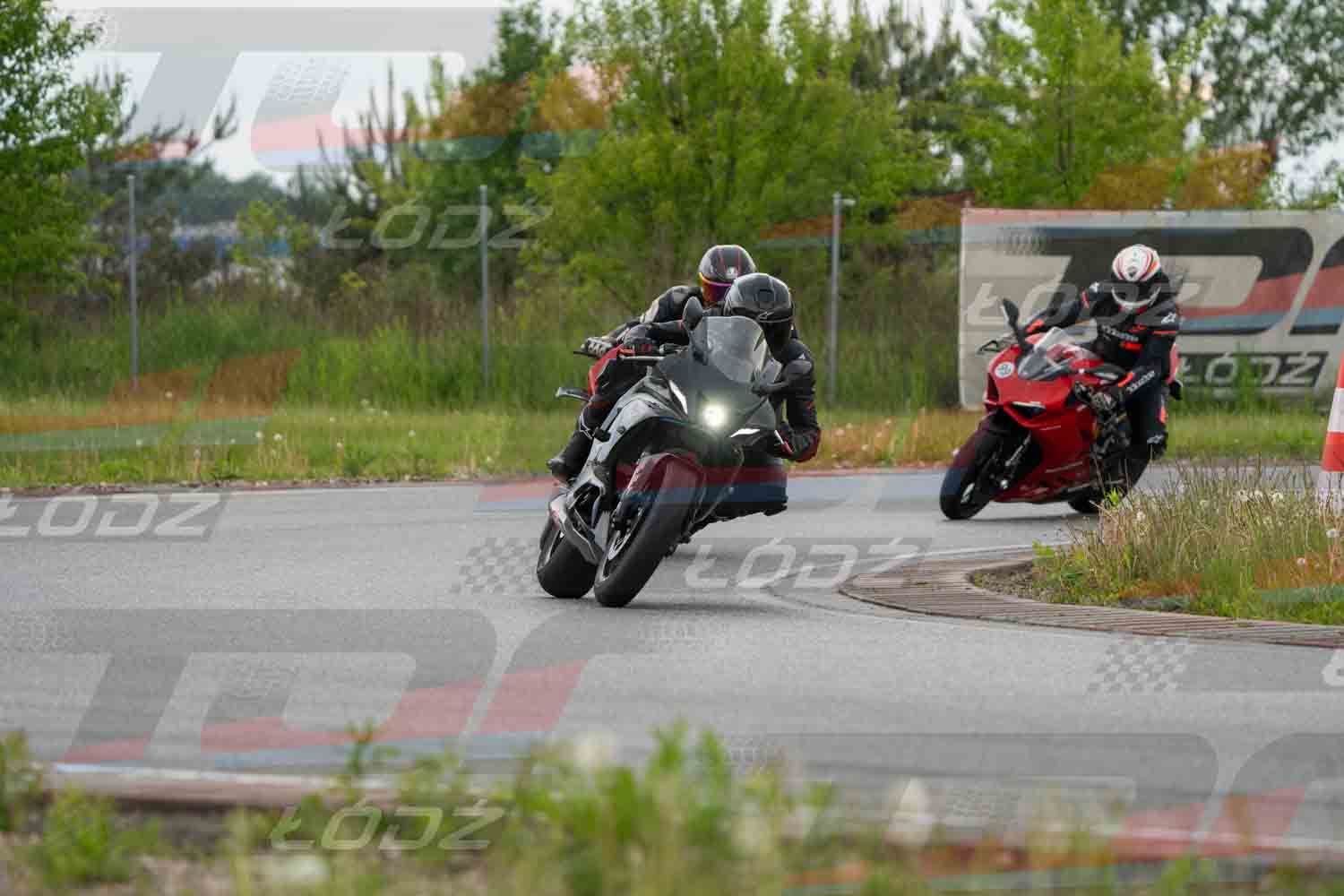 160526trackday (41 of 152).jpg